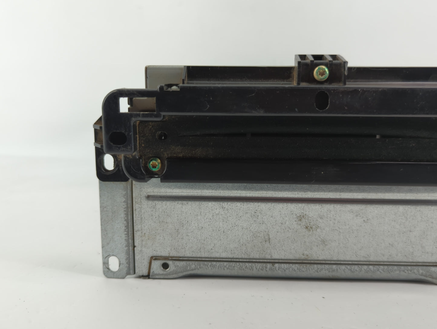2013-2014 Dodge Charger Am Fm Cd Player Radio Receiver - Oemusedautoparts1.com