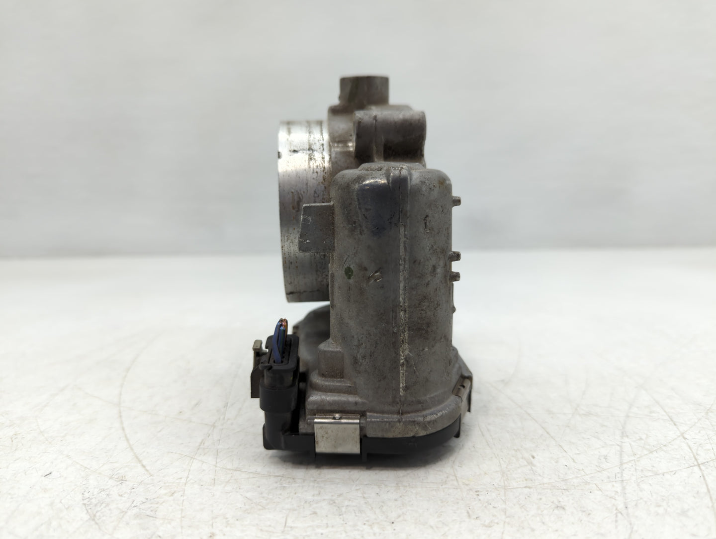 2011-2022 Dodge Charger Throttle Body P/N:0 280 750 570 05184349AC Fits OEM Used Auto Parts - Oemusedautoparts1.com