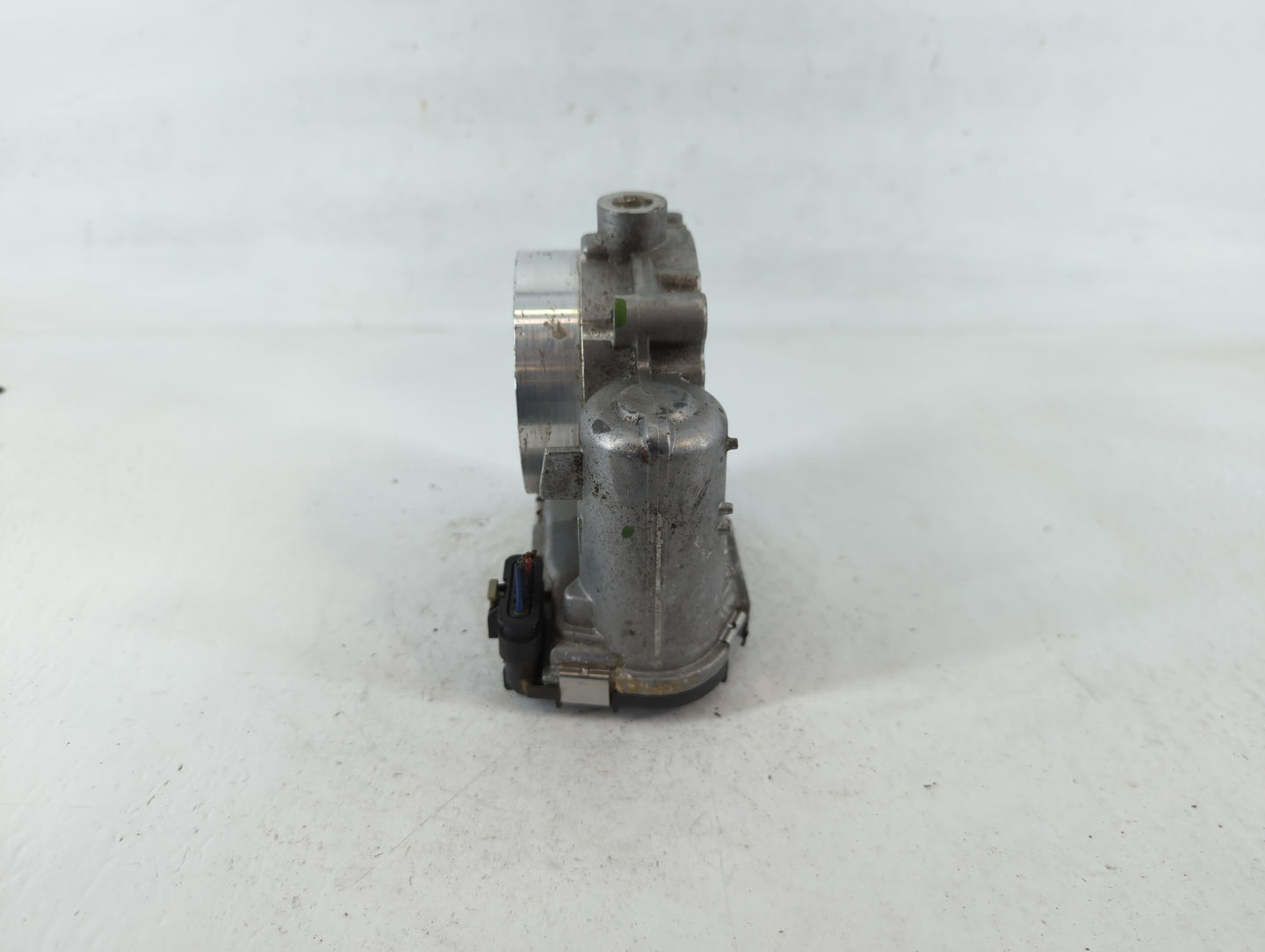 2011-2022 Dodge Charger Throttle Body P/N:0 280 750 570 05184349AC Fits OEM Used Auto Parts - Oemusedautoparts1.com