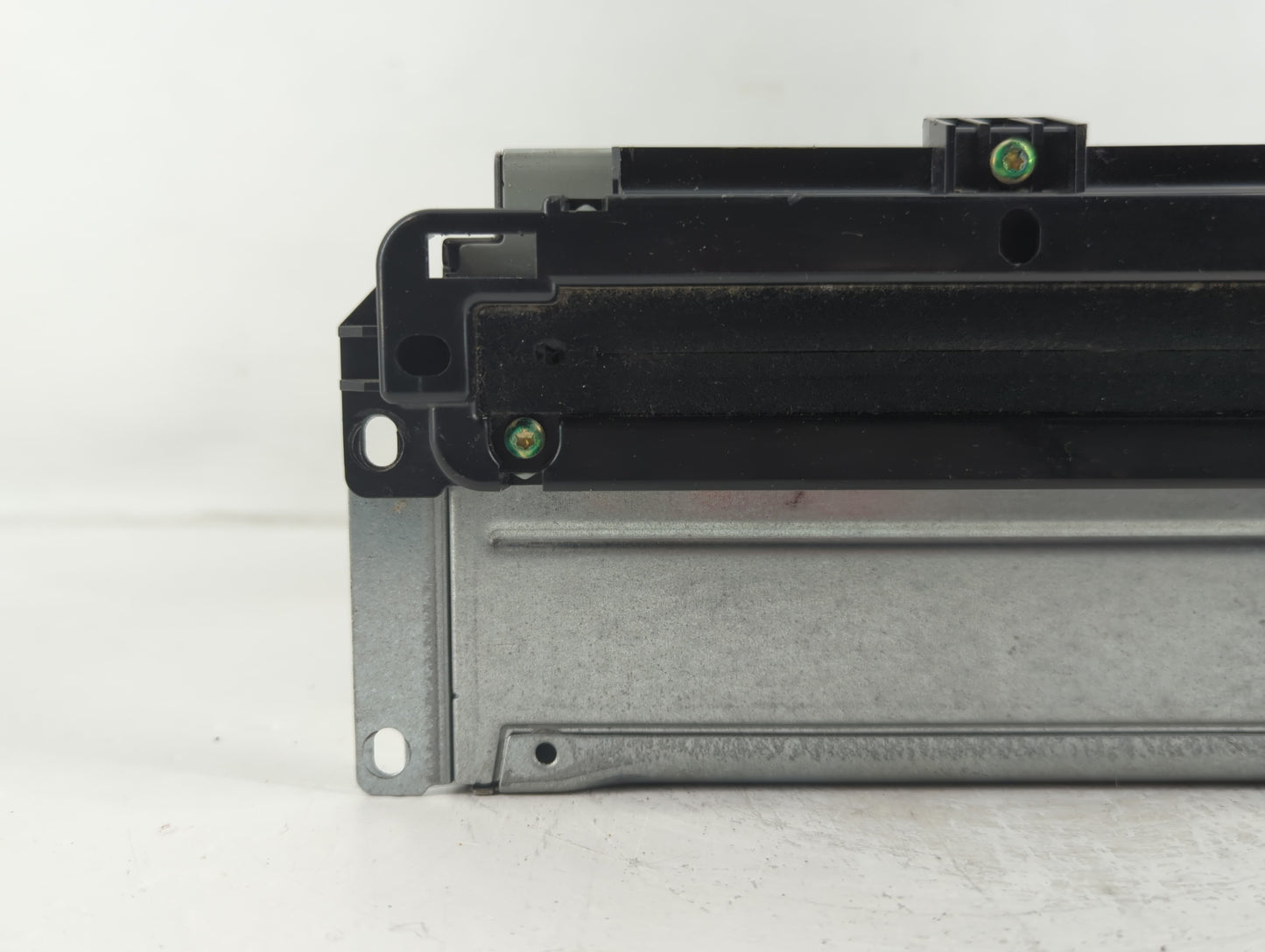2013-2014 Dodge Charger Radio AM FM Cd Player Receiver Replacement P/N:P68209671AB Fits Fits 2013 2014 OEM Used Auto Parts -