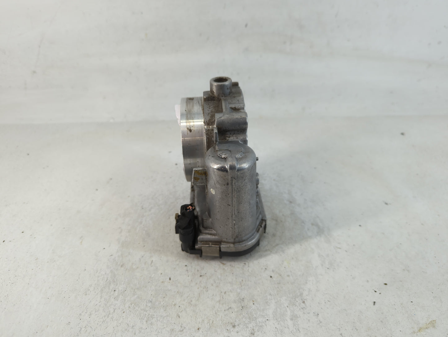 2011-2022 Dodge Charger Throttle Body P/N:05184349AC 0 280 750 570 Fits OEM Used Auto Parts - Oemusedautoparts1.com