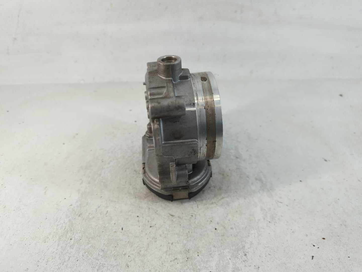 2011-2022 Dodge Charger Throttle Body P/N:05184349AC 0 280 750 570 Fits OEM Used Auto Parts - Oemusedautoparts1.com