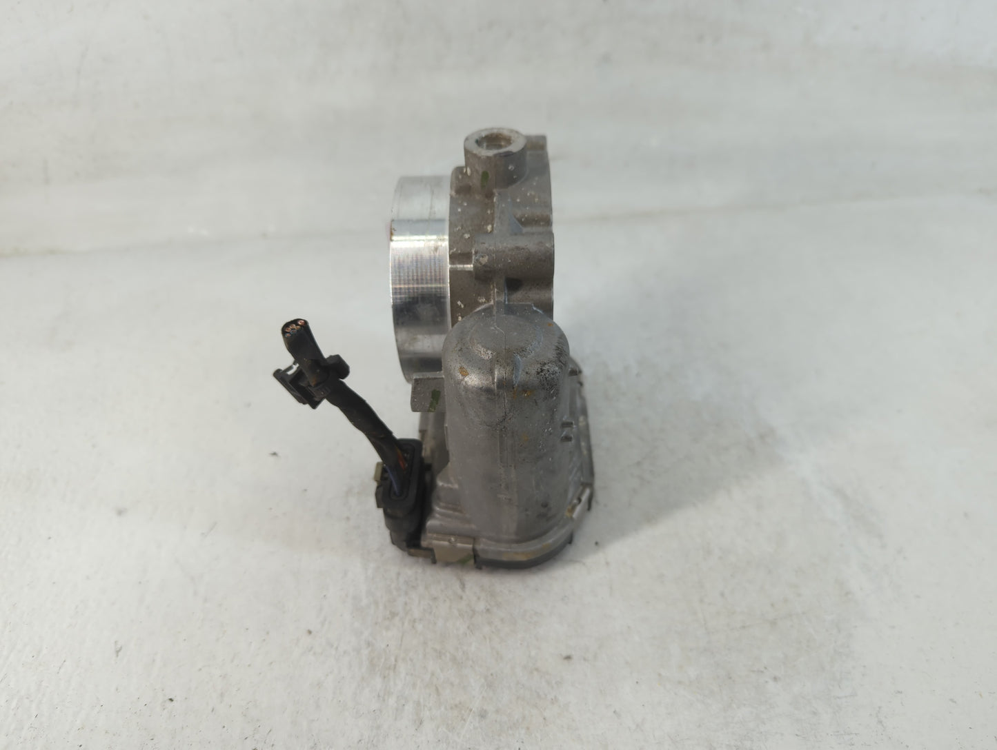 2011-2022 Dodge Charger Throttle Body P/N:0 280 750 570 05184349AC Fits OEM Used Auto Parts - Oemusedautoparts1.com