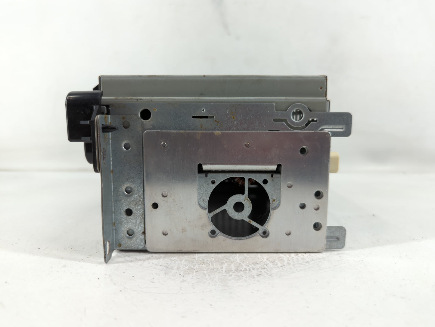 2013-2014 Dodge Charger Radio AM FM Cd Player Receiver Replacement P/N:P68209671AB Fits Fits 2013 2014 OEM Used Auto Parts -