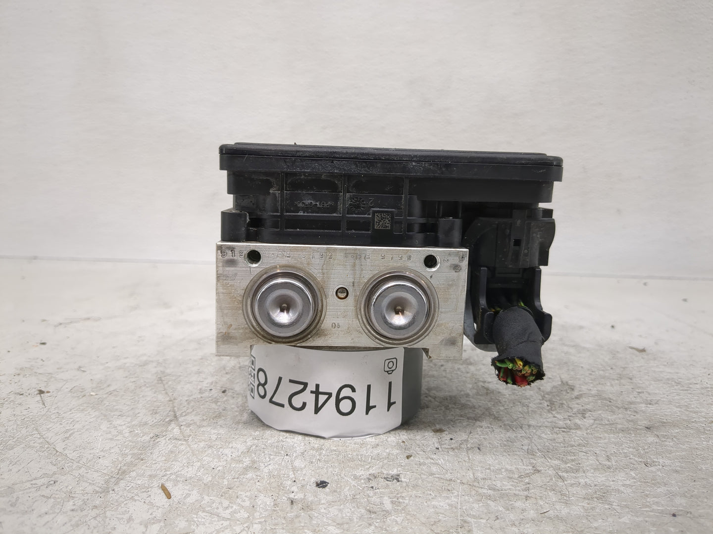 2014-2016 Dodge Dart ABS Pump Control Module Replacement P/N:25.0621-3159.3 P68150088AG Fits Fits 2014 2015 2016 OEM Used Au