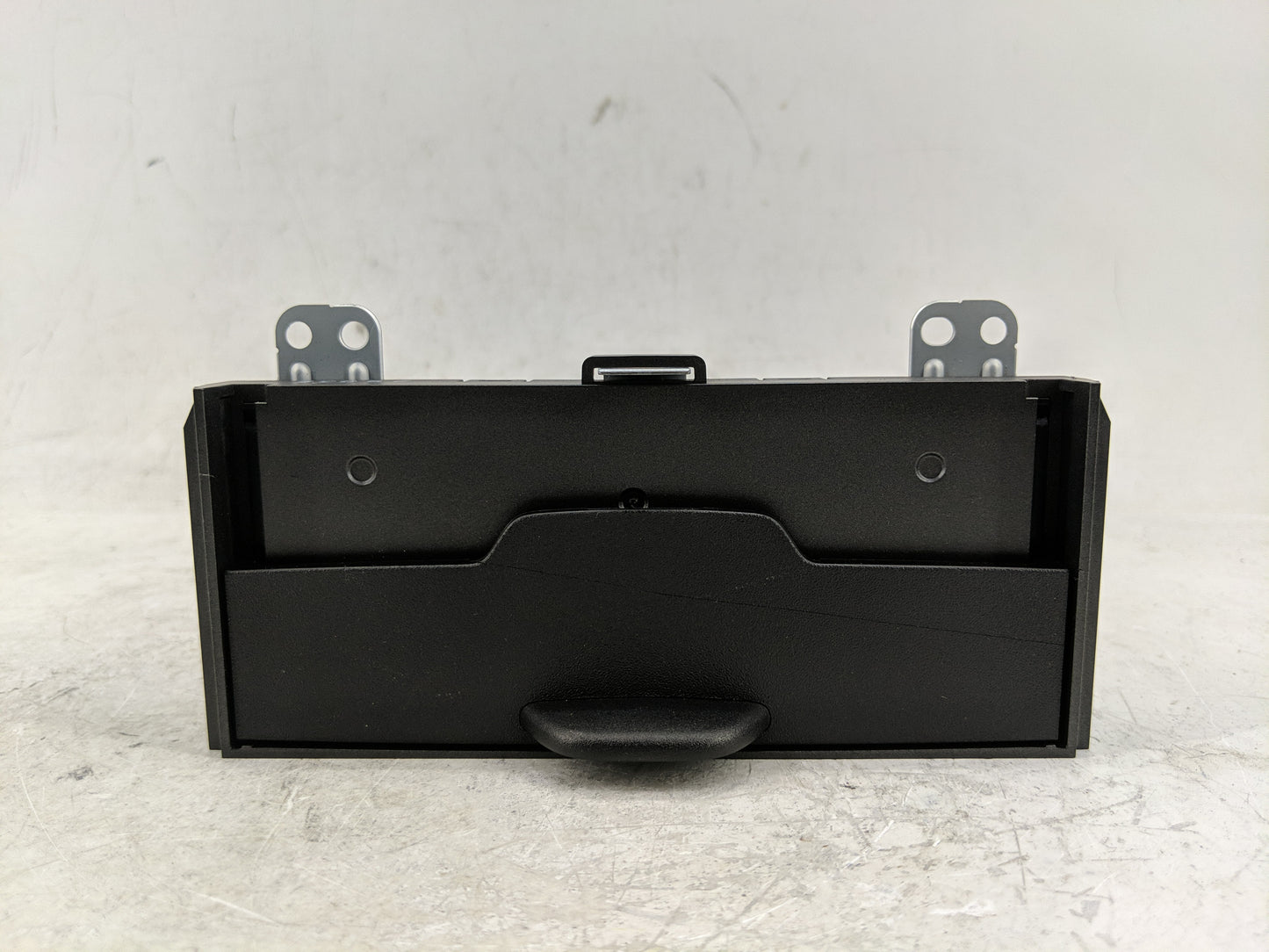 2014 Dodge Dart Radio AM FM Cd Player Receiver Replacement P/N:P05091057AD Fits OEM Used Auto Parts - Oemusedautoparts1.com