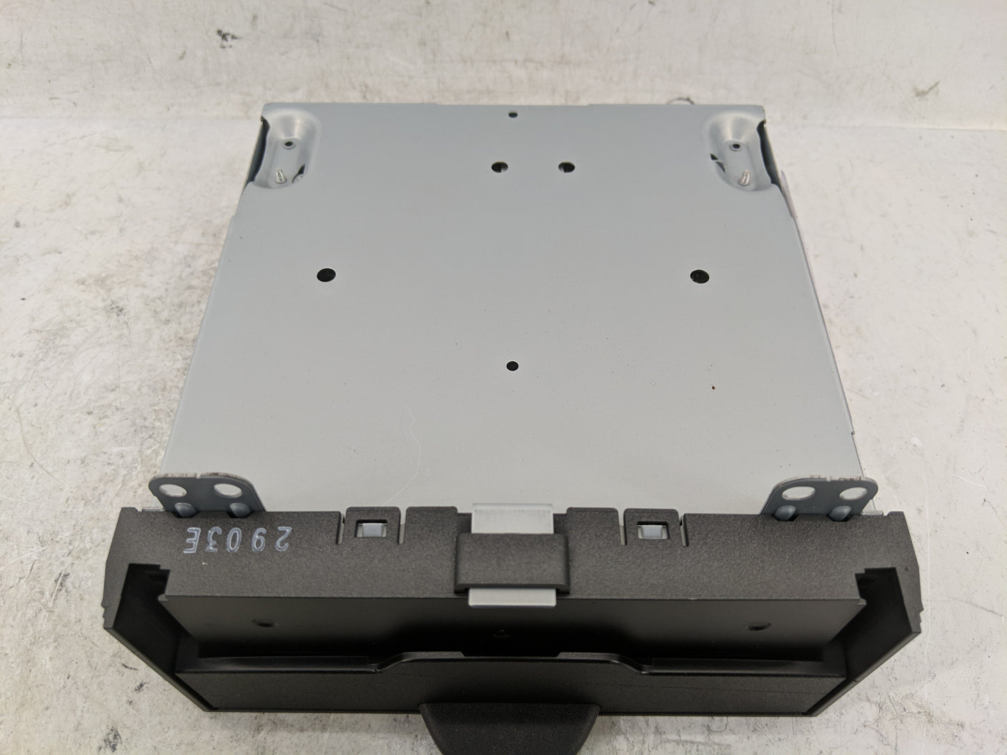 2014 Dodge Dart Radio AM FM Cd Player Receiver Replacement P/N:P05091057AD Fits OEM Used Auto Parts - Oemusedautoparts1.com