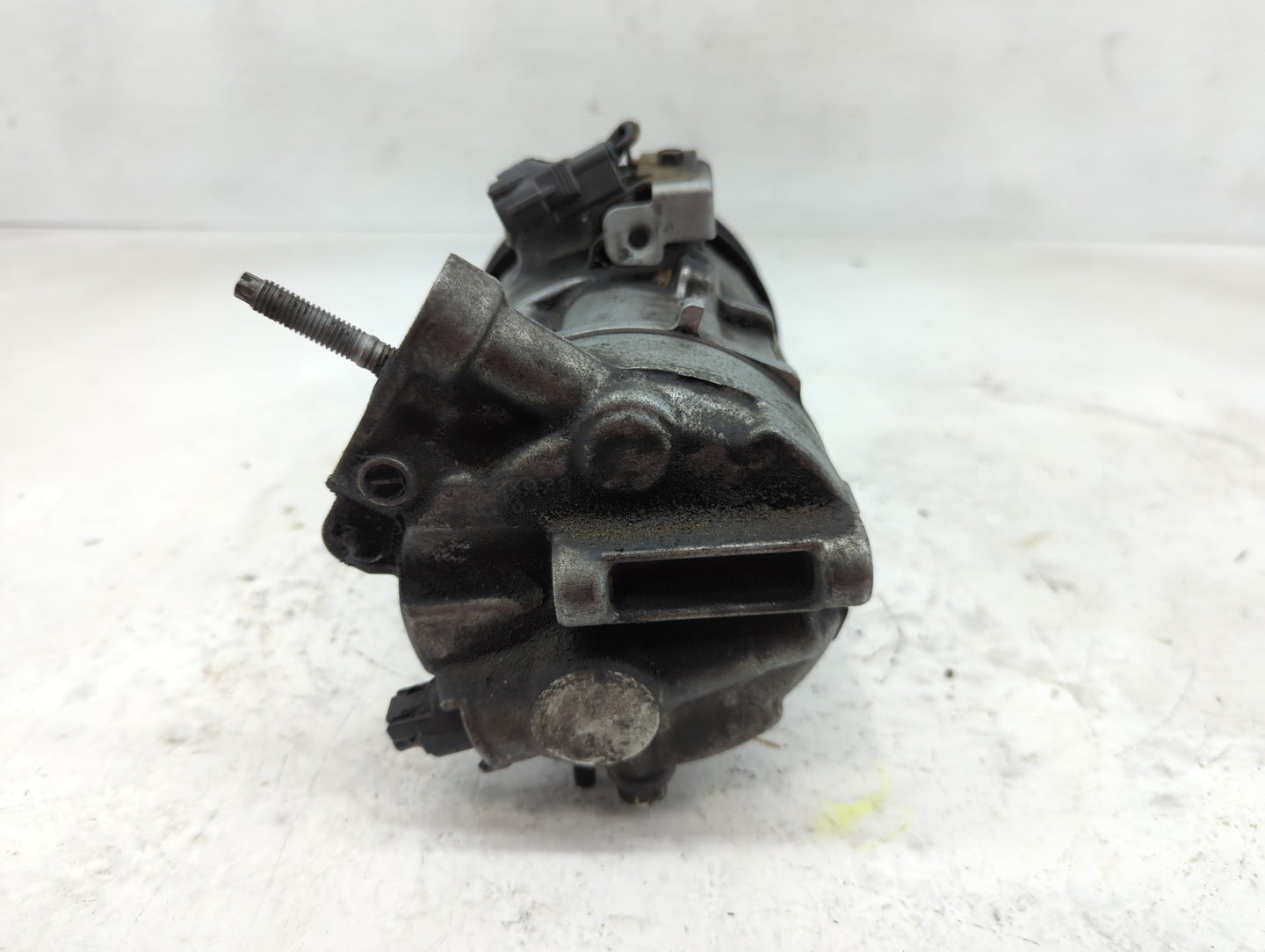 2014 Dodge Dart Air Conditioning A/c Ac Compressor Oem - Oemusedautoparts1.com
