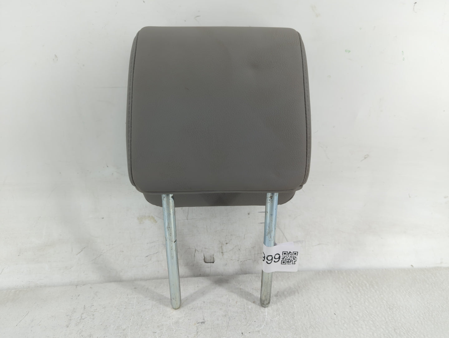 2013-2016 Dodge Dart Headrest Head Rest Rear Seat Fits Fits 2013 2014 2015 2016 OEM Used Auto Parts - Oemusedautoparts1.com