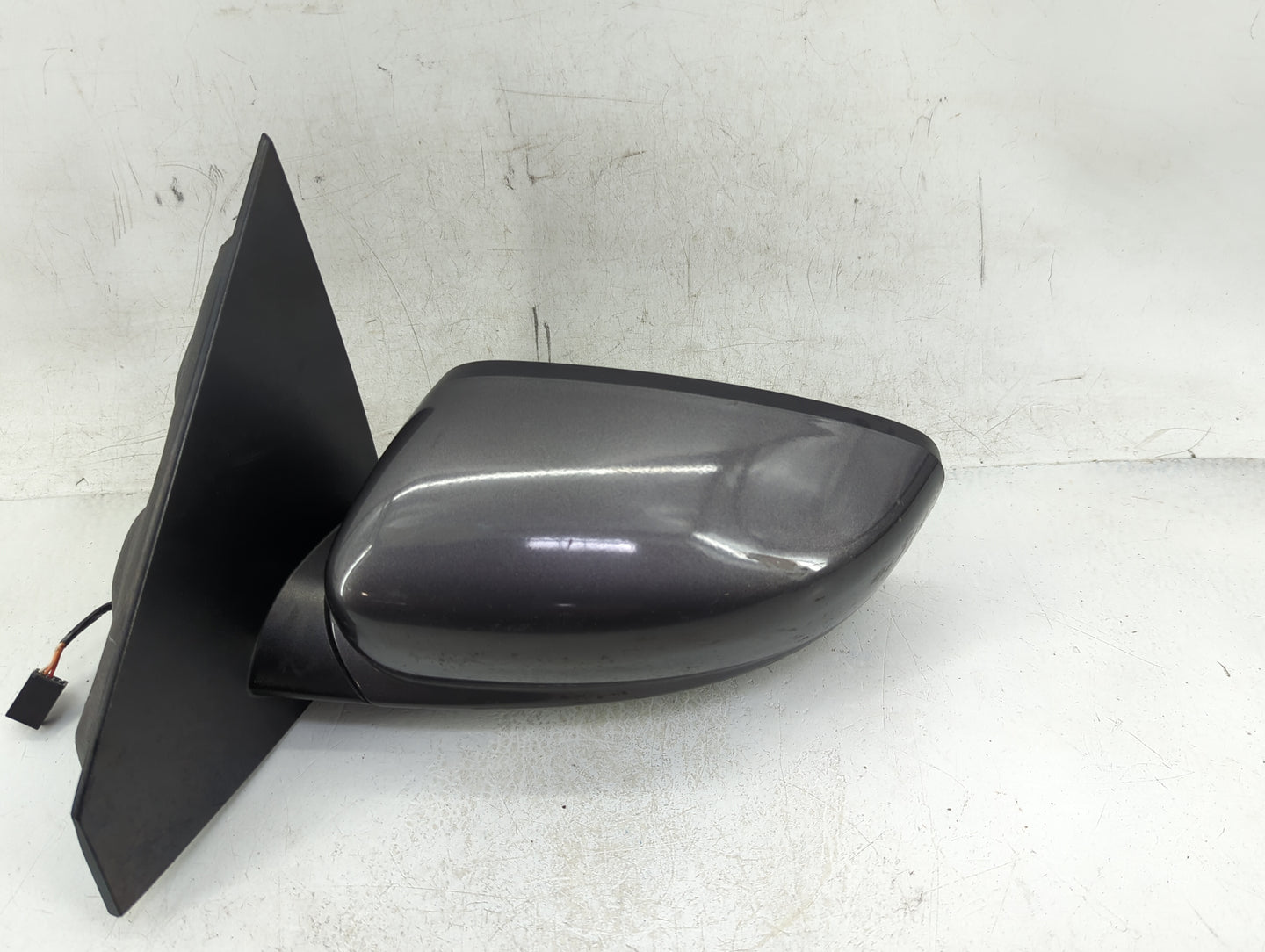 2013-2016 Dodge Dart Driver Side View Mirror - Left Door Mirror OEM Used - Oemusedautoparts1.com
