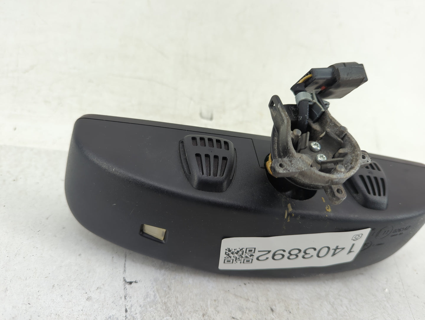 2013-2016 Dodge Dart Interior Rear View Mirror Replacement OEM P/N:E11026542 Fits OEM Used Auto Parts - Oemusedautoparts1.co