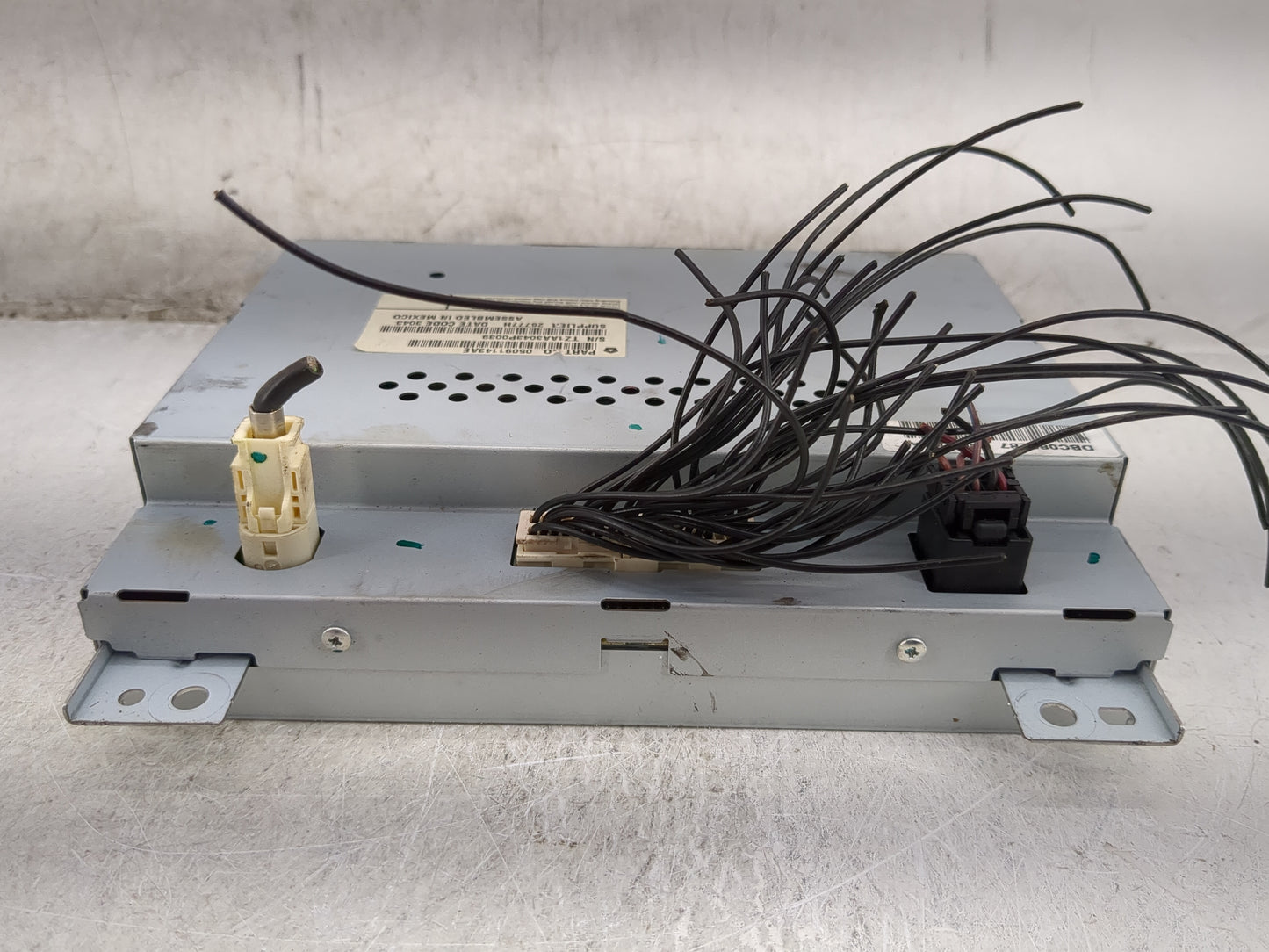 2013-2016 Dodge Dart Information Display Screen - Oemusedautoparts1.com