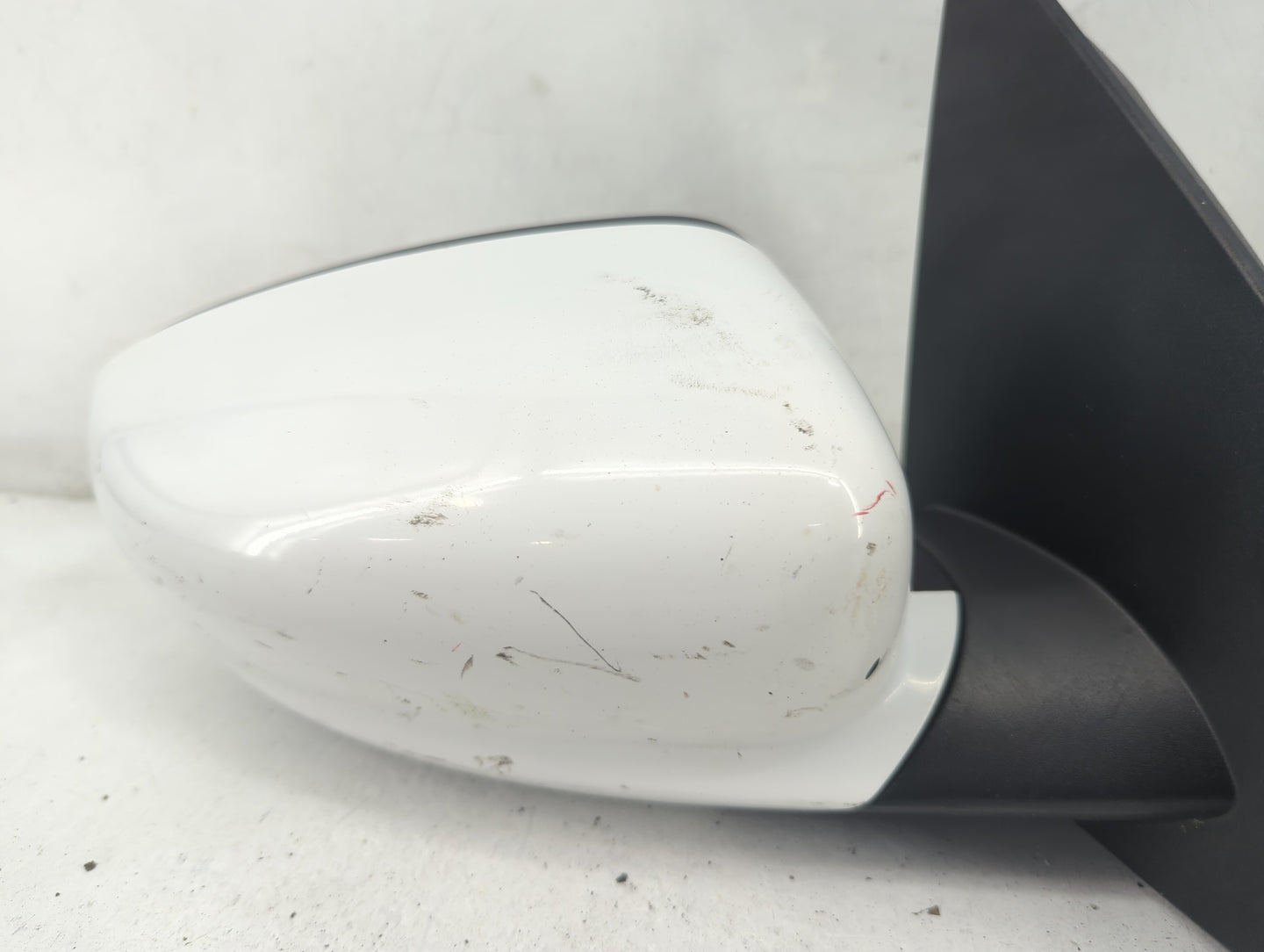 2013-2016 Dodge Dart Passenger Side View Mirror - Right Door Mirror OEM Used - Oemusedautoparts1.com