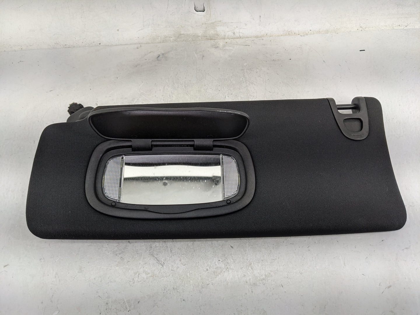 2013-2016 Dodge Dart Sun Visor Shade Replacement Driver Left Mirror Fits Fits 2013 2014 2015 2016 OEM Used Auto Parts - Oemu