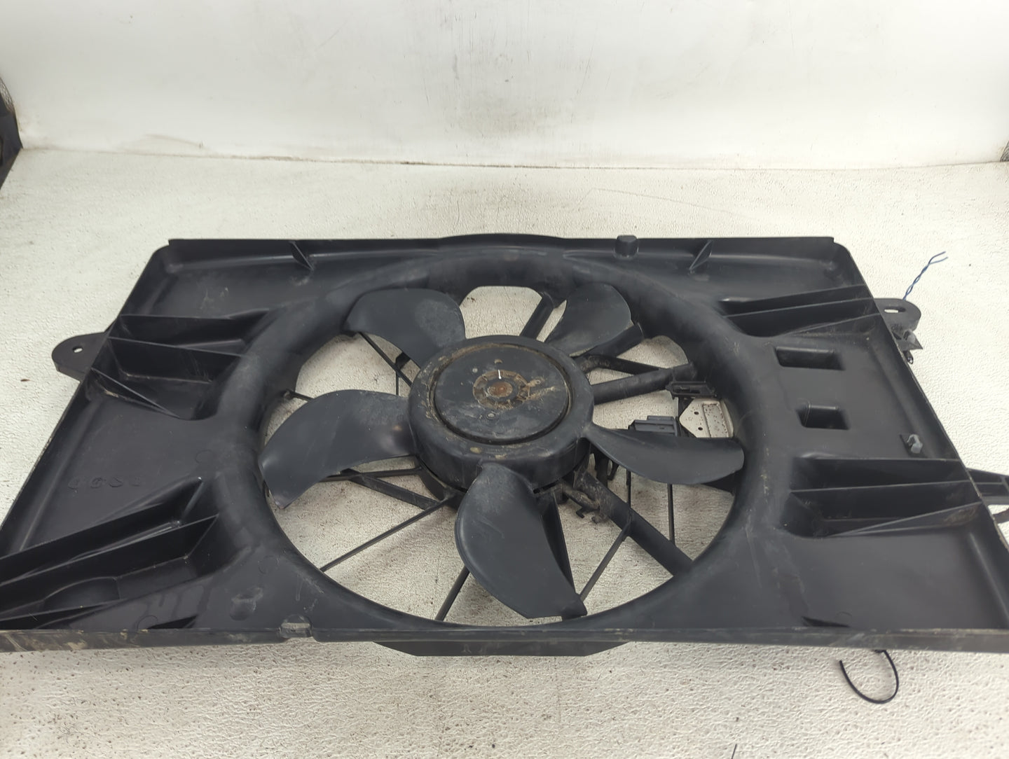 2013-2016 Dodge Dart Electric Radiator Cooling Fan Motor Assembly P/N:1137328793 68189127-AA Fits Fits 2013 2014 2015 2016 O