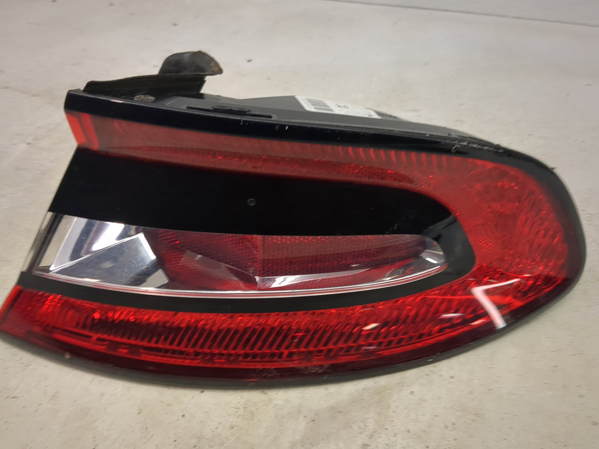 2013-2016 Dodge Dart Tail Light Assembly Passenger Right OEM P/N:F00HTC4016 68081394AE Fits Fits 2013 2014 2015 2016 OEM Use