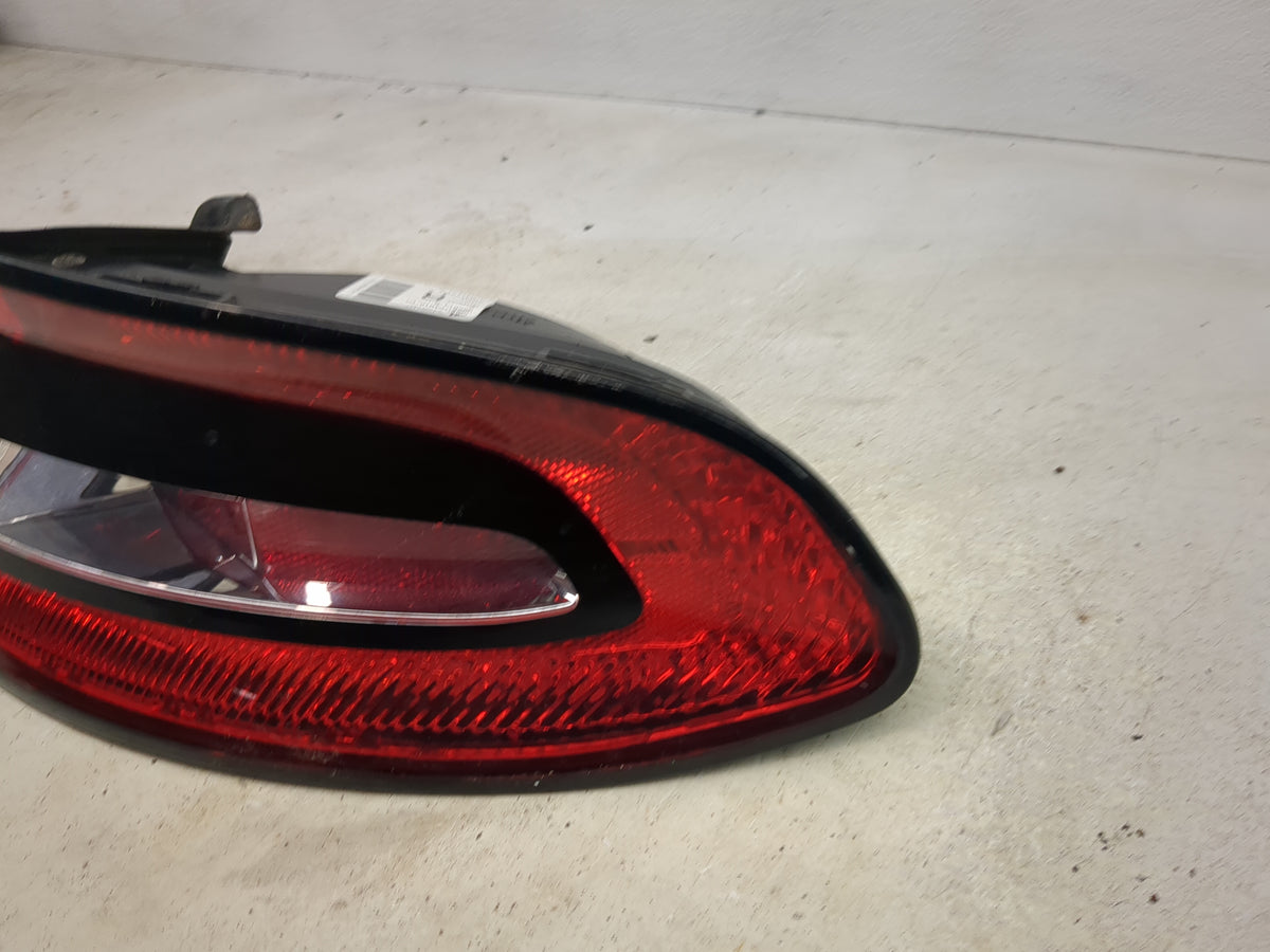 2013-2016 Dodge Dart Tail Light Assembly Passenger Right OEM P/N:F00HTC4016 68081394AE Fits Fits 2013 2014 2015 2016 OEM Use