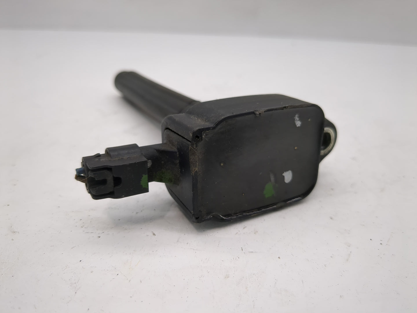 2011-2015 Dodge Durango Ignition Coil Igniter Pack - Oemusedautoparts1.com