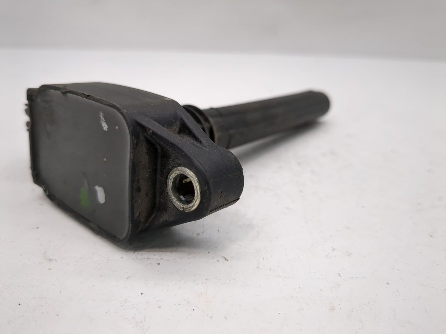 2011-2015 Dodge Durango Ignition Coil Igniter Pack - Oemusedautoparts1.com