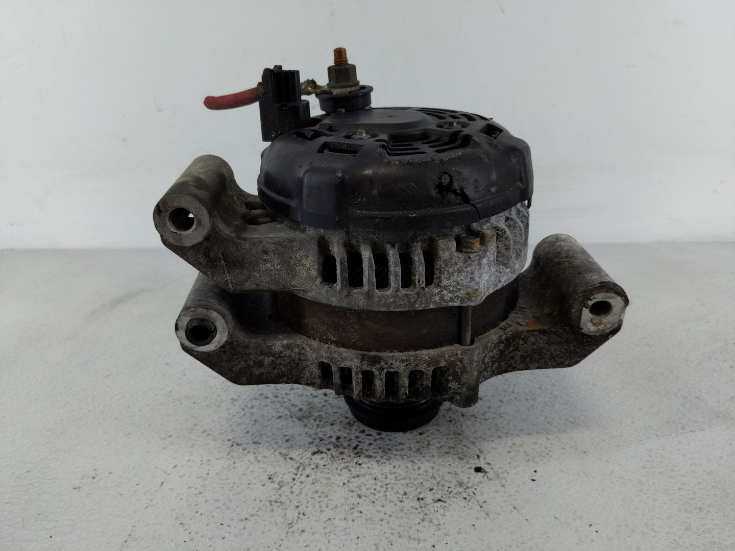 2011-2015 Dodge Durango Alternator Replacement Generator Charging Assembly Engine OEM P/N:P04801779AG Fits OEM Used Auto Par