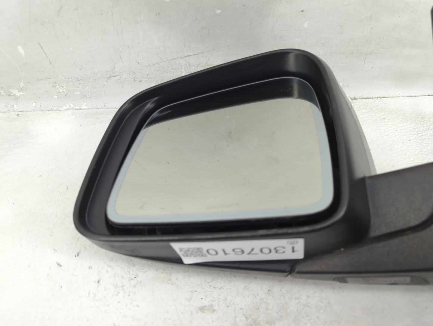 2011-2021 Dodge Durango Driver Side View Mirror - Left Door Mirror OEM Used - Oemusedautoparts1.com