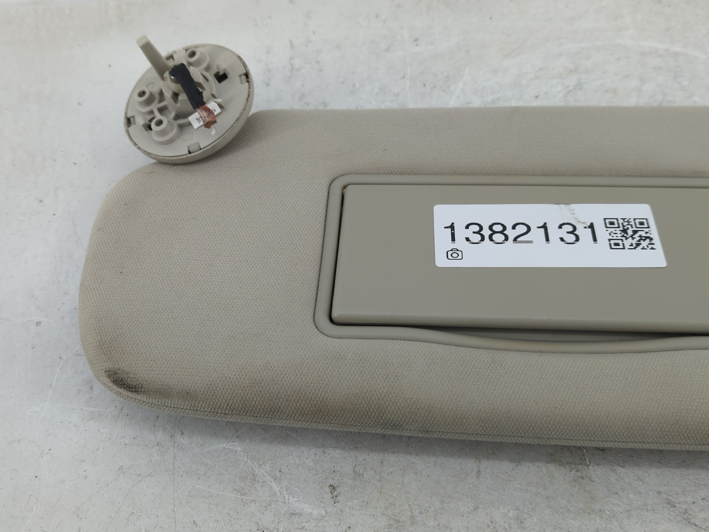 2011-2022 Dodge Durango Sun Visor Shade Replacement Driver Left Mirror Fits OEM Used Auto Parts - Oemusedautoparts1.com