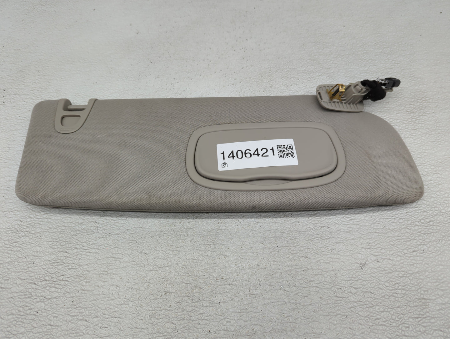 2011-2022 Dodge Durango Sun Visor Shade Replacement Passenger Right Mirror Fits OEM Used Auto Parts - Oemusedautoparts1.com