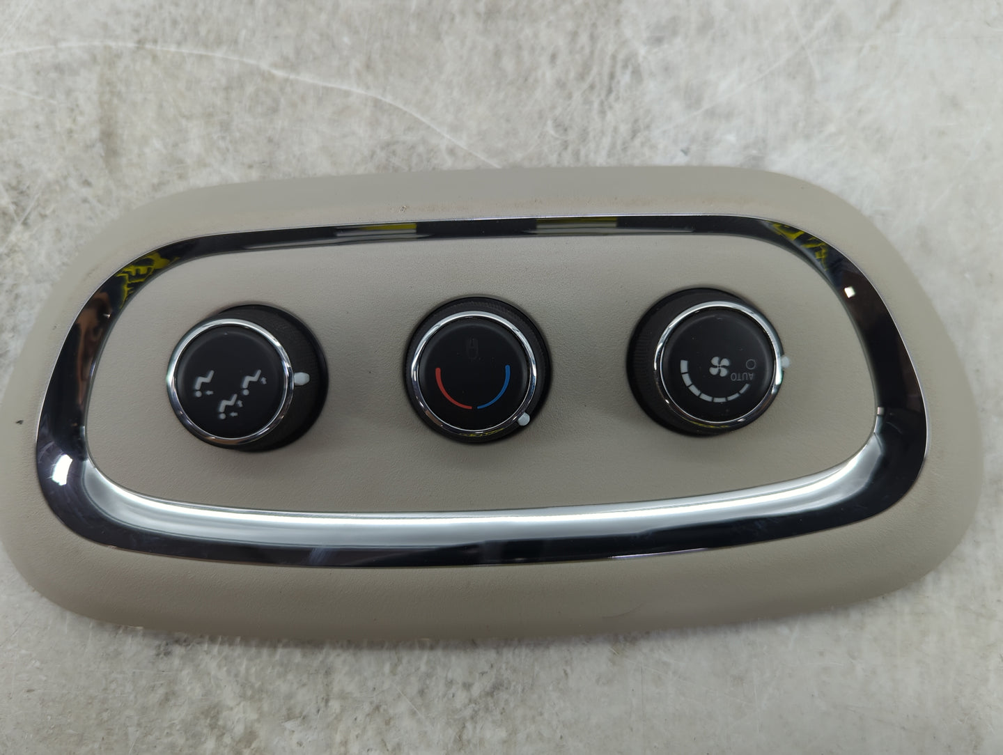 2014-2015 Dodge Durango Climate Control Module Temperature AC/Heater Replacement P/N:P5LM44H0AAA 68158253AD Fits Fits 2014 2