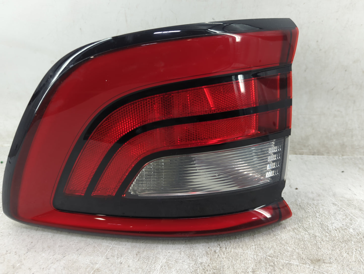 2016-2022 Dodge Durango Tail Light Assembly Passenger Right OEM Fits Fits 2016 2017 2018 2019 2020 2021 2022 OEM Used Auto P