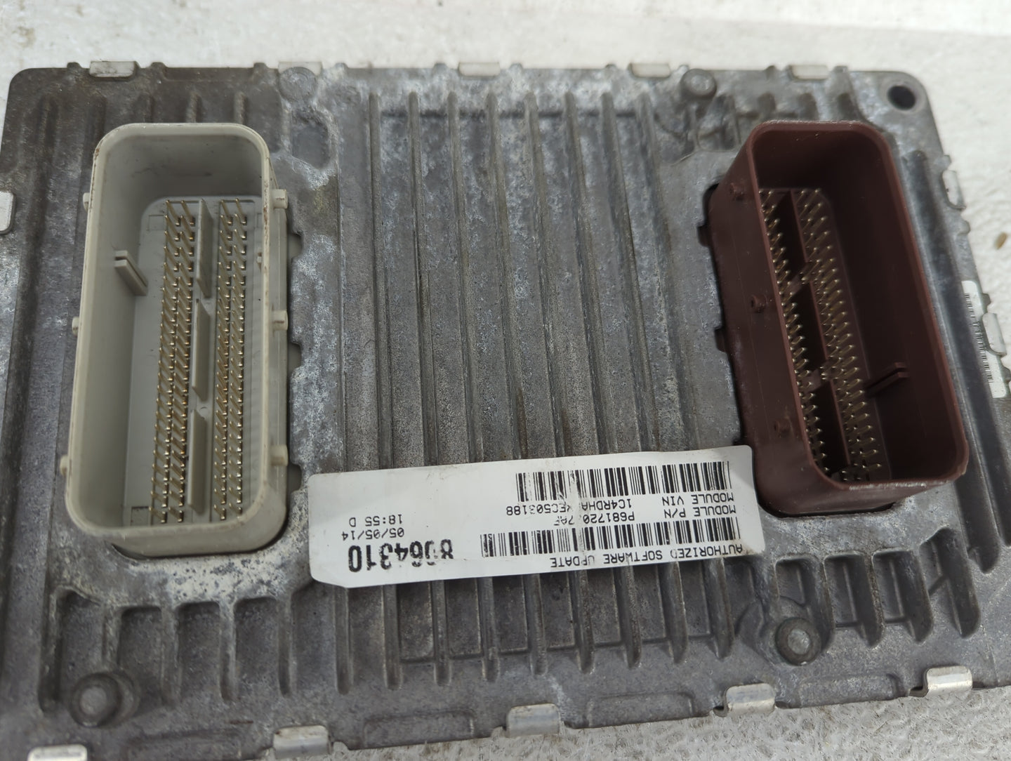 2014 Dodge Durango PCM Engine Control Computer ECU ECM PCU OEM P/N:P05150790AC P68172037AF Fits OEM Used Auto Parts - Oemuse