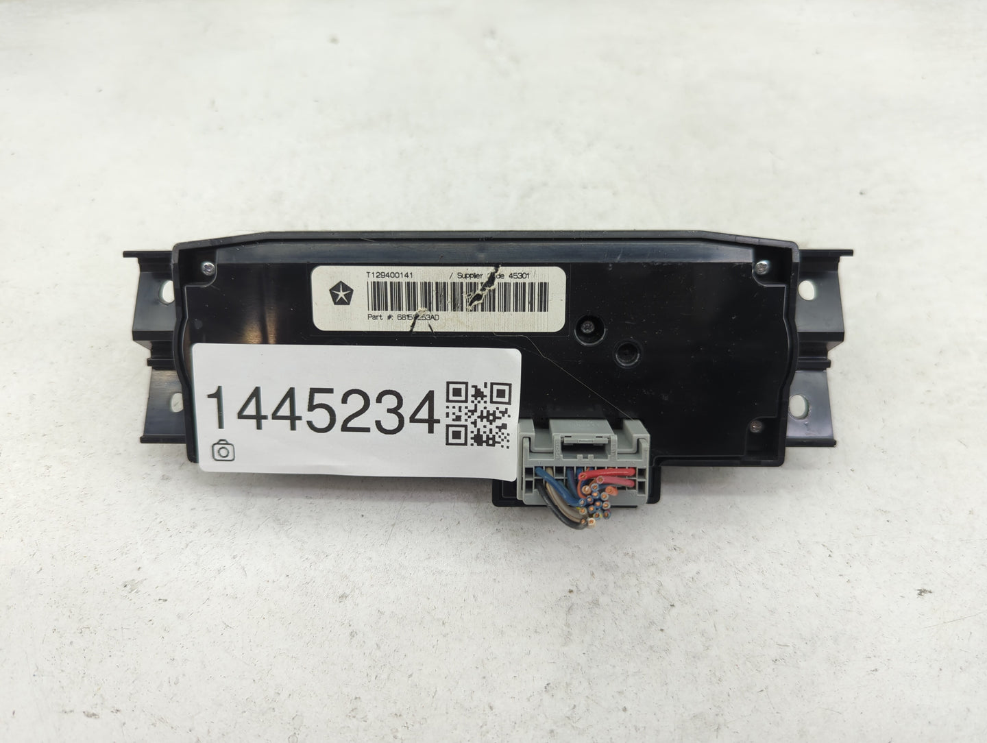 2014-2015 Dodge Durango Climate Control Module Temperature AC/Heater Replacement P/N:68152253AD T129400141 Fits Fits 2014 20