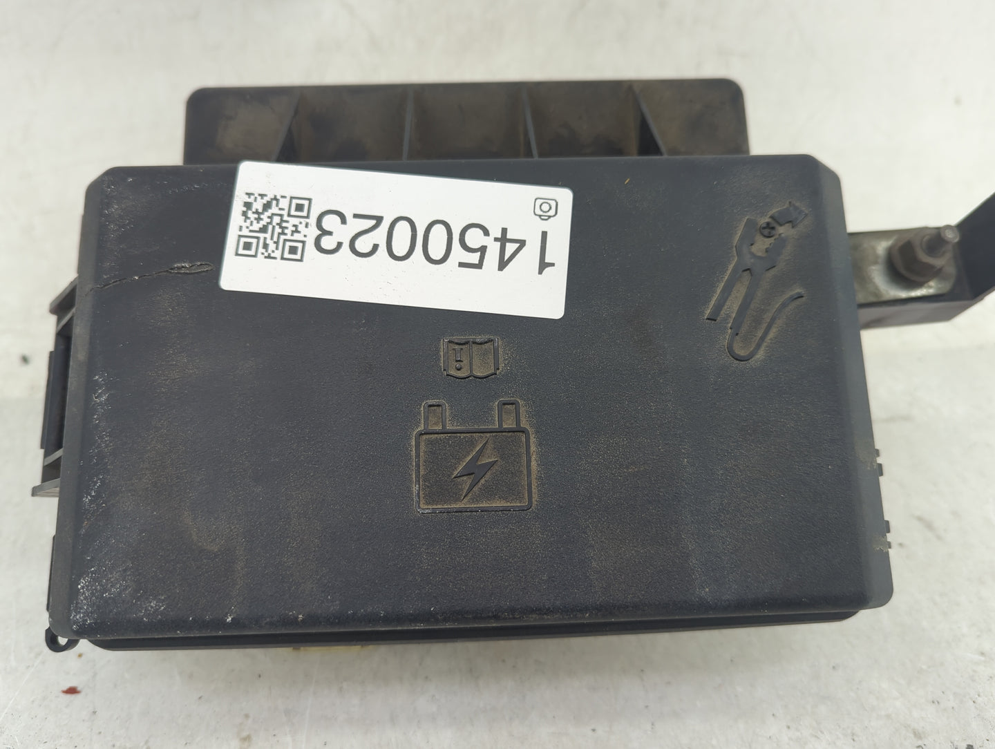 2014 Dodge Durango Fusebox Fuse Box Panel Relay Module P/N:16238AC Fits OEM Used Auto Parts - Oemusedautoparts1.com