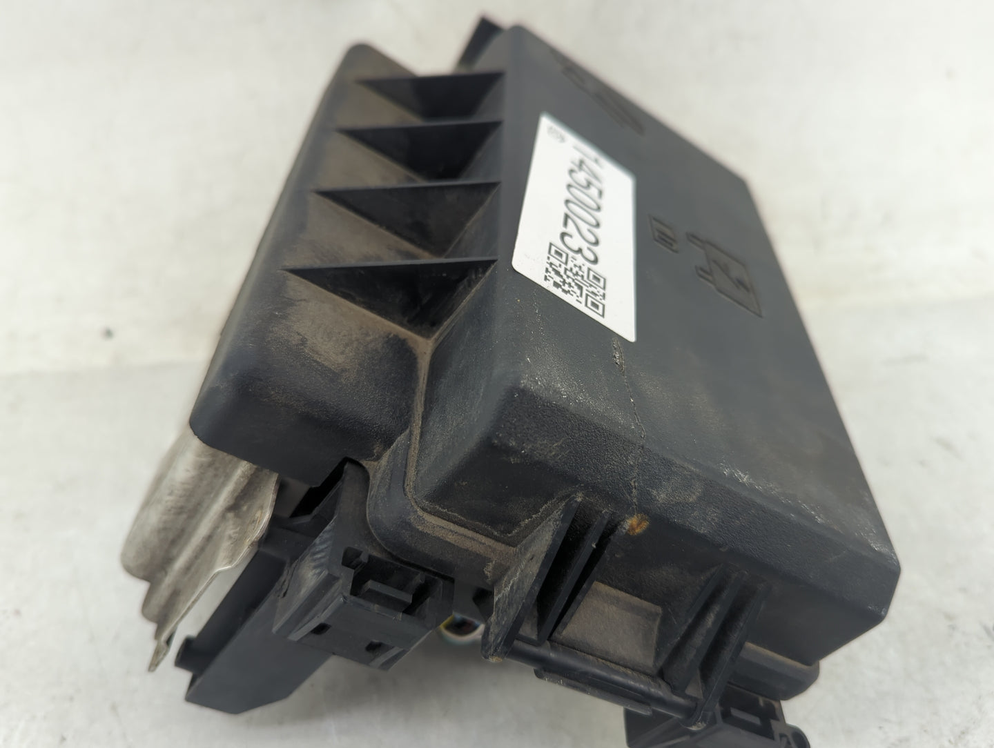 2014 Dodge Durango Fusebox Fuse Box Panel Relay Module P/N:16238AC Fits OEM Used Auto Parts - Oemusedautoparts1.com