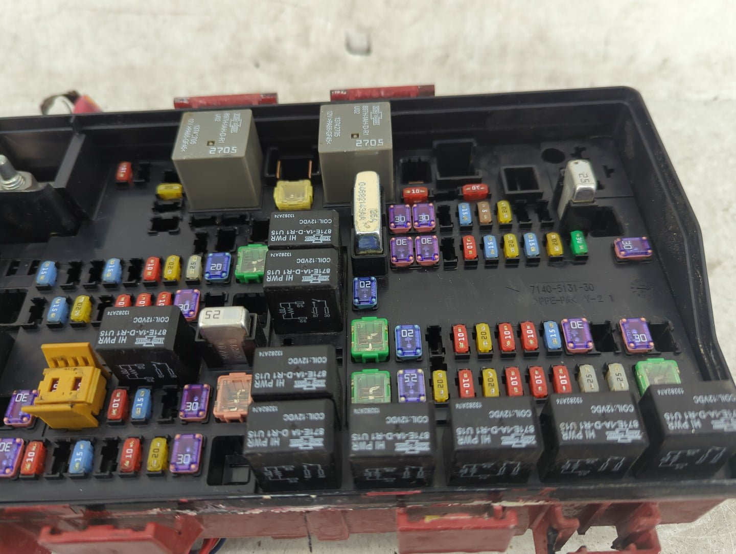 2014 Dodge Durango Fusebox Fuse Box Panel Relay Module P/N:7140-5131-30 68137440AC Fits OEM Used Auto Parts - Oemusedautopar
