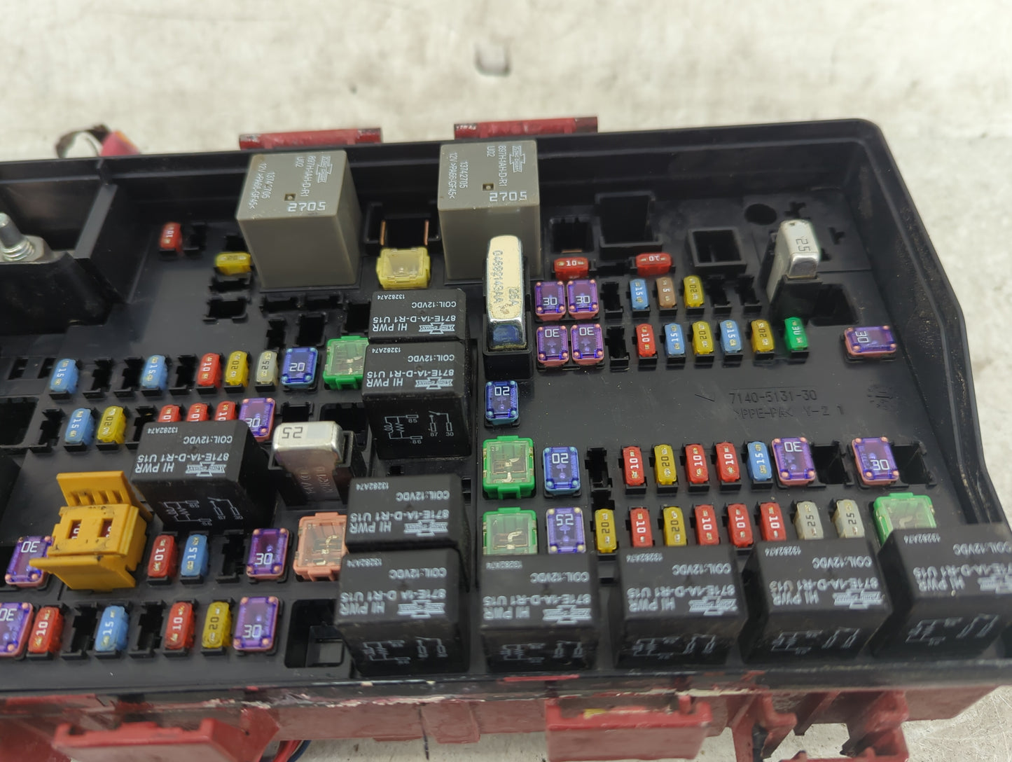 2014 Dodge Durango Fusebox Fuse Box Panel Relay Module P/N:7140-5131-30 68137440AC Fits OEM Used Auto Parts - Oemusedautopar