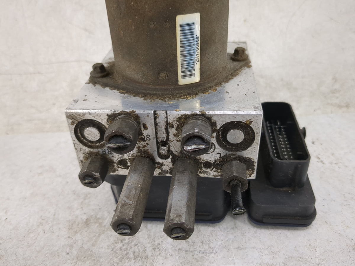 2014-2015 Dodge Durango Anti-Lock Brake ABS Pump Module Actuator OEM P/N:68227200AD P68227200AD, 229222-137 Fits Fits 2014 2