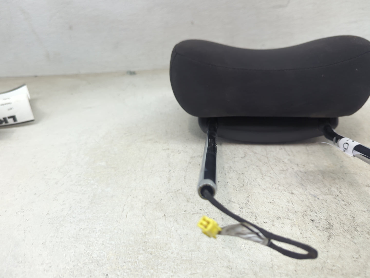 2011-2022 Dodge Durango Headrest Head Rest Front Driver Passenger Seat Fits OEM Used Auto Parts - Oemusedautoparts1.com