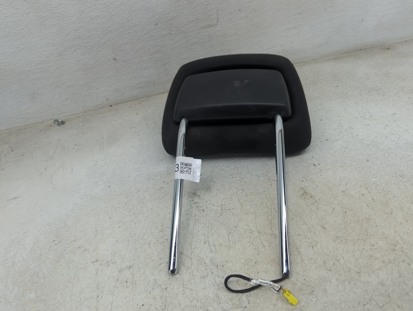 2011-2022 Dodge Durango Headrest Head Rest Front Driver Passenger Seat Fits OEM Used Auto Parts - Oemusedautoparts1.com