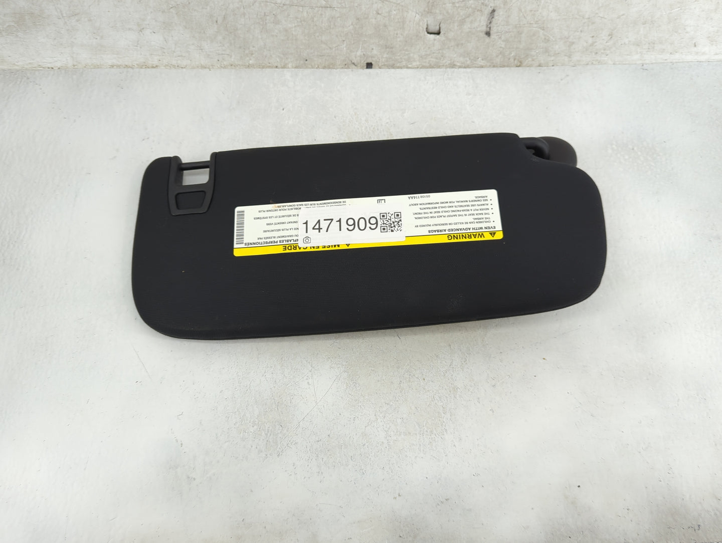 2011-2022 Dodge Durango Sun Visor Shade Replacement Driver Left Mirror Fits OEM Used Auto Parts - Oemusedautoparts1.com