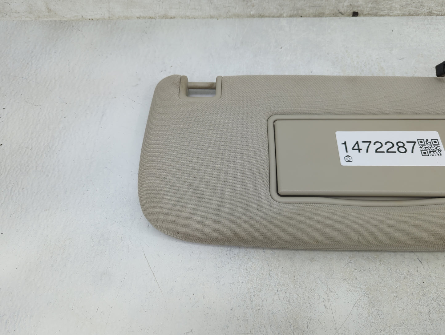 2011-2022 Dodge Durango Sun Visor Shade Replacement Passenger Right Mirror Fits OEM Used Auto Parts - Oemusedautoparts1.com