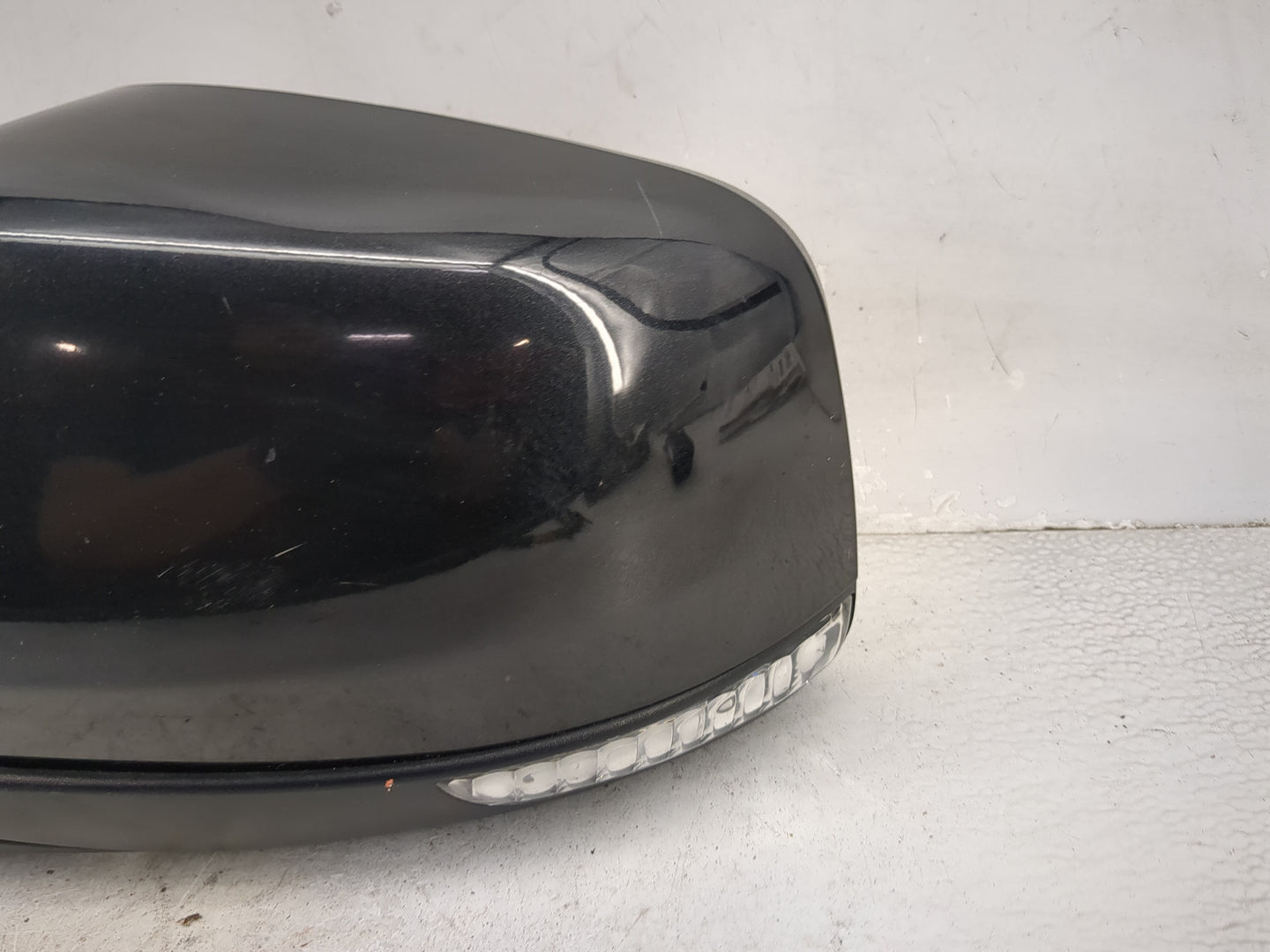 2011-2021 Dodge Durango Driver Side View Mirror - Left Door Mirror OEM Used - Oemusedautoparts1.com