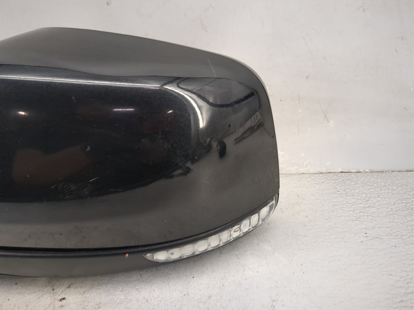 2011-2021 Dodge Durango Driver Side View Mirror - Left Door Mirror OEM Used - Oemusedautoparts1.com