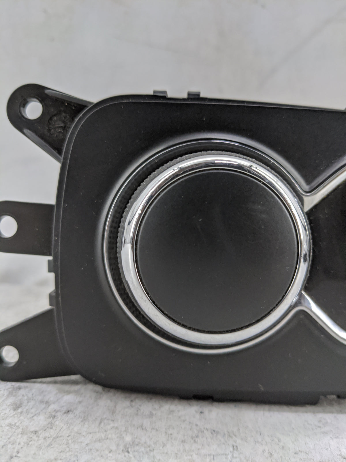 2014 Dodge Durango Floor Console Assembly Shifter 1478538 - Oemusedautoparts1.com