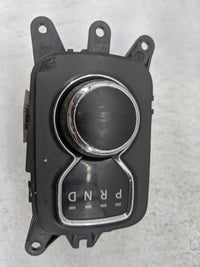 2014 Dodge Durango Floor Console Assembly Shifter - Oemusedautoparts1.com