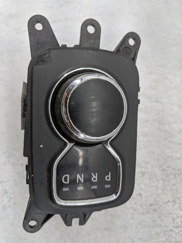 2014 Dodge Durango Floor Console Assembly Shifter - Oemusedautoparts1.com