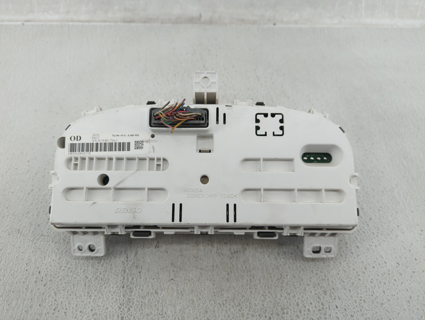 2014 Dodge Durango Instrument Cluster Speedometer Gauges P/N:78200-SVA-A340-M1 Fits OEM Used Auto Parts - Oemusedautoparts1.