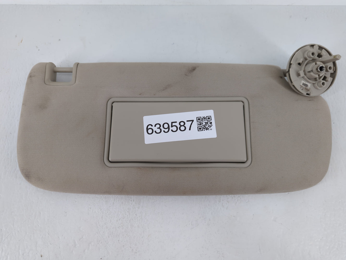 2011-2022 Dodge Durango Sun Visor Shade Replacement Passenger Right Mirror Fits OEM Used Auto Parts - Oemusedautoparts1.com