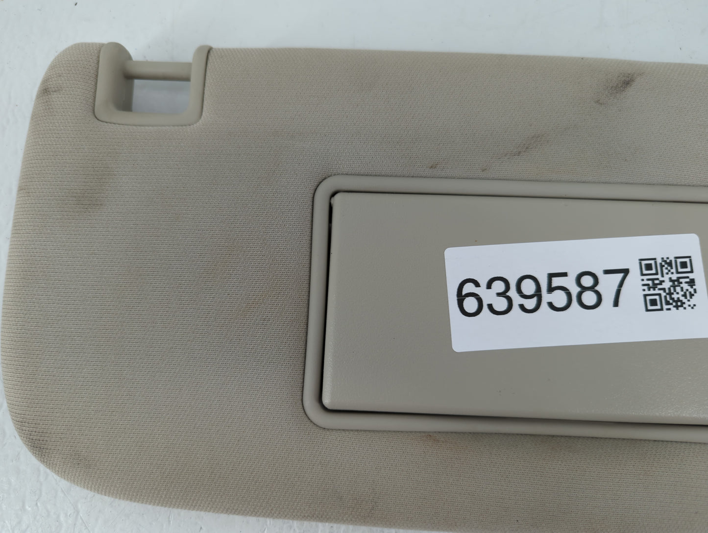 2011-2022 Dodge Durango Sun Visor Shade Replacement Passenger Right Mirror Fits OEM Used Auto Parts - Oemusedautoparts1.com