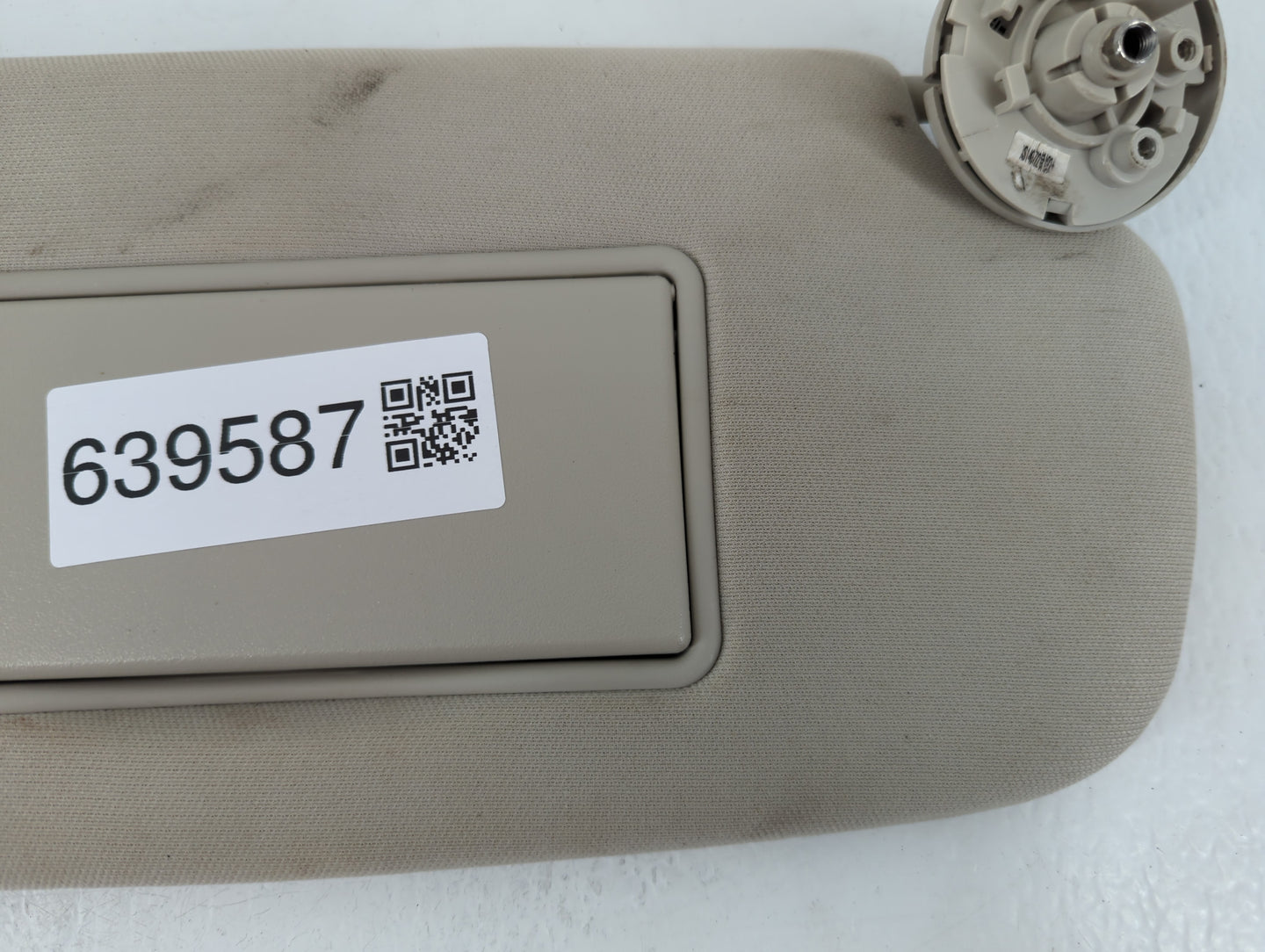 2011-2022 Dodge Durango Sun Visor Shade Replacement Passenger Right Mirror Fits OEM Used Auto Parts - Oemusedautoparts1.com