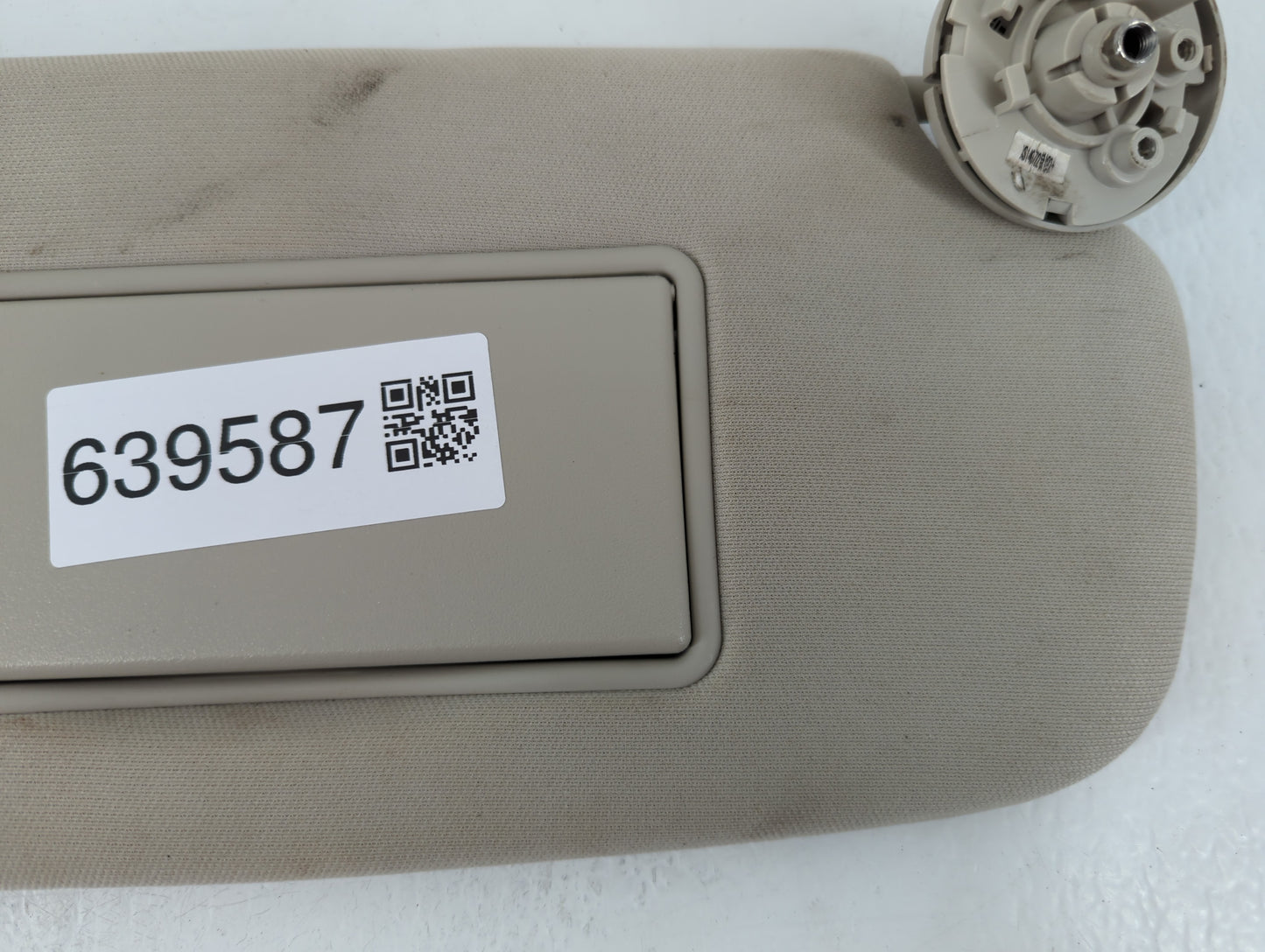 2011-2022 Dodge Durango Sun Visor Shade Replacement Passenger Right Mirror Fits OEM Used Auto Parts - Oemusedautoparts1.com